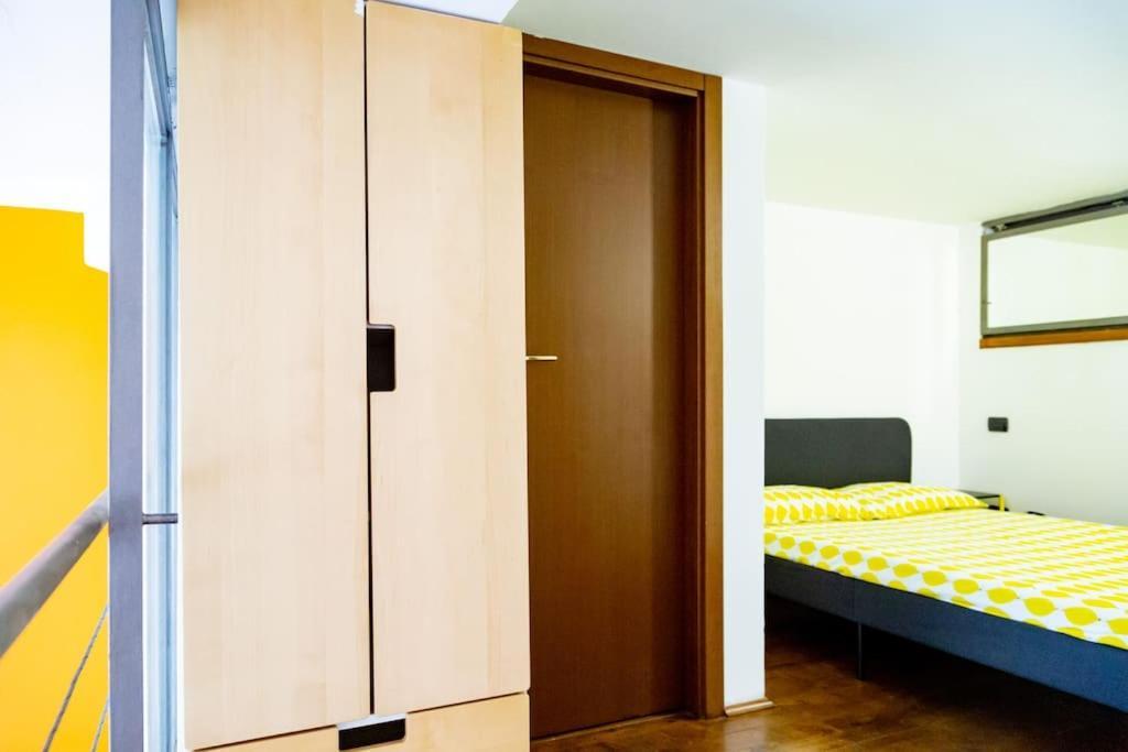 Appartamento 2 Min Da Porta Genova - Elegante Bilocale Milano Esterno foto